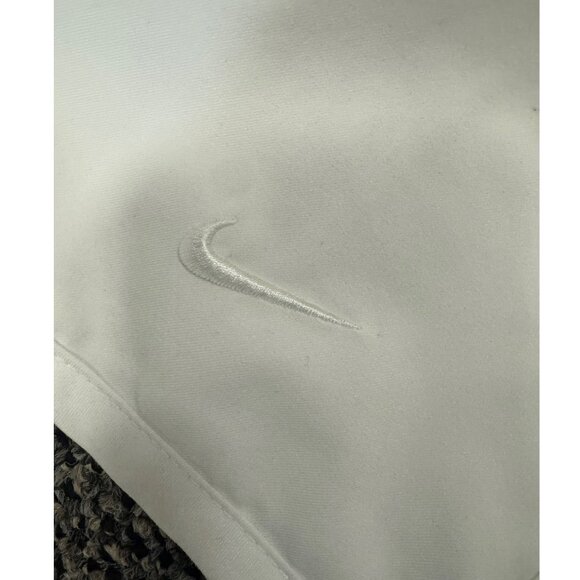 Nike Training Apparel Bundle 2 Shorts + 1 Tee - Picture 4 of 9